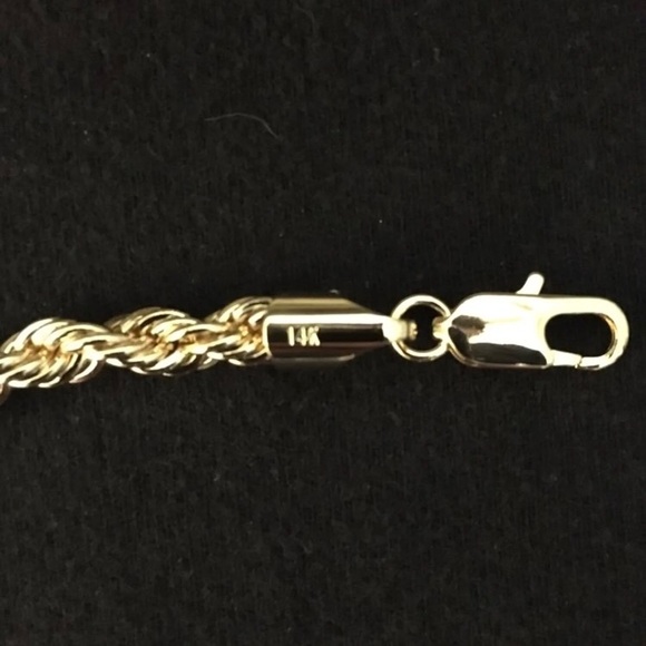 Gold Chain Rope Chain and Icy Bull Pendant Set - Picture 8 of 10